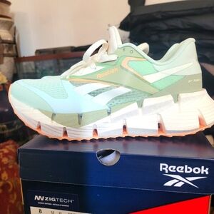 Reebok Floatzig Sneaker